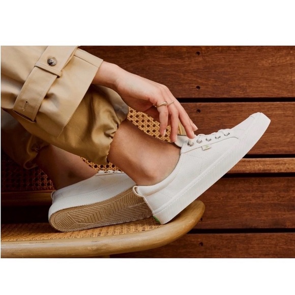 Cariuma OCA Canvas Sneakers / Lace -up - Picture 4 of 7